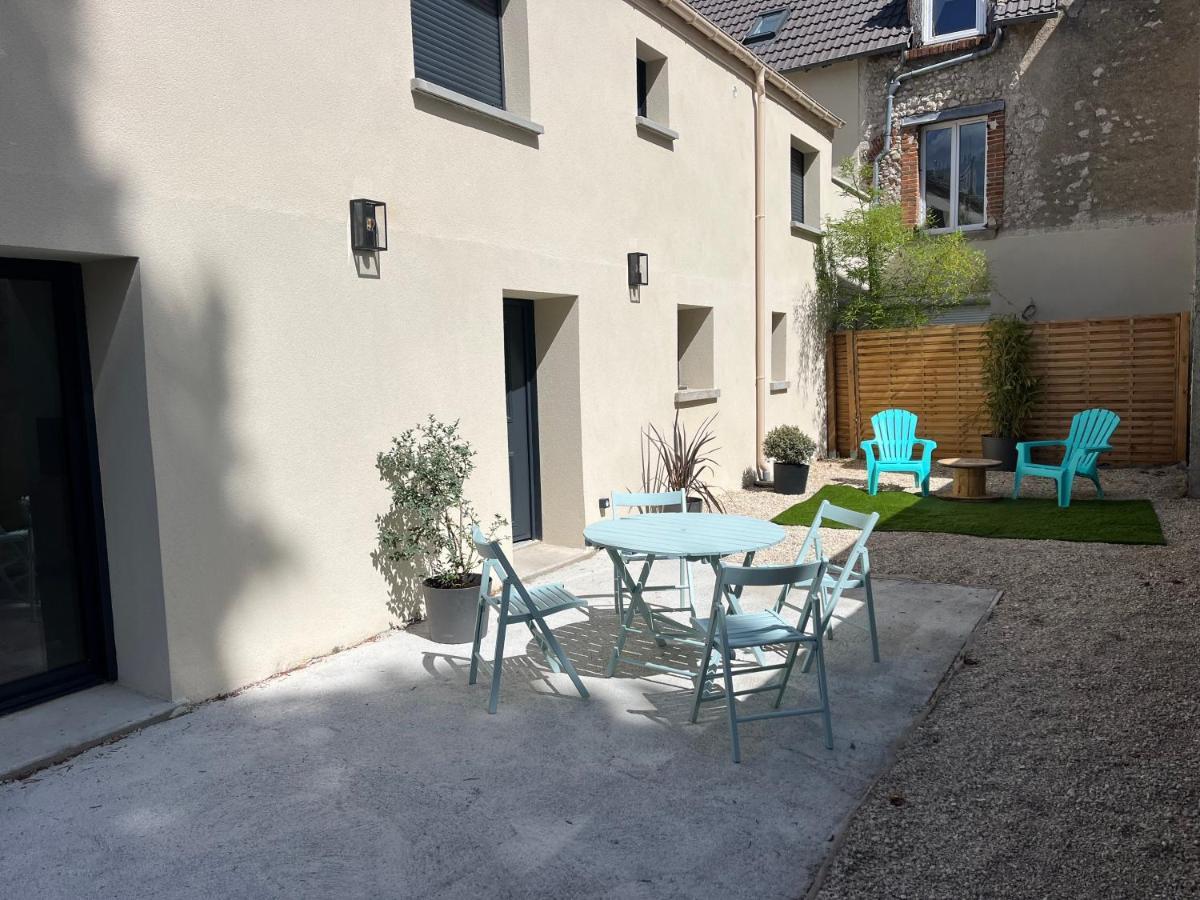 Maison Avec Exterieur Proche Gare Des Aubrais Villa Orléans Exteriör bild